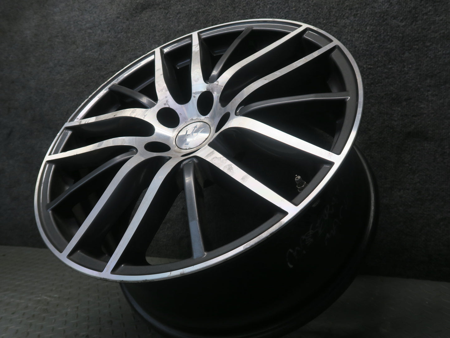 2014-2020 Maserati Ghibli M157 Front R19" Alloy Wheel Rim 19x8.5J ET44 670016851