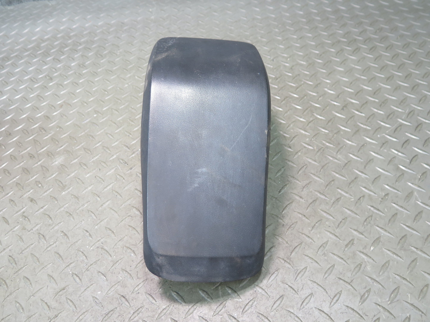1984-1986 Porsche 928 S Rear Bumper Left & Right Side Rubber Guard Pad Set