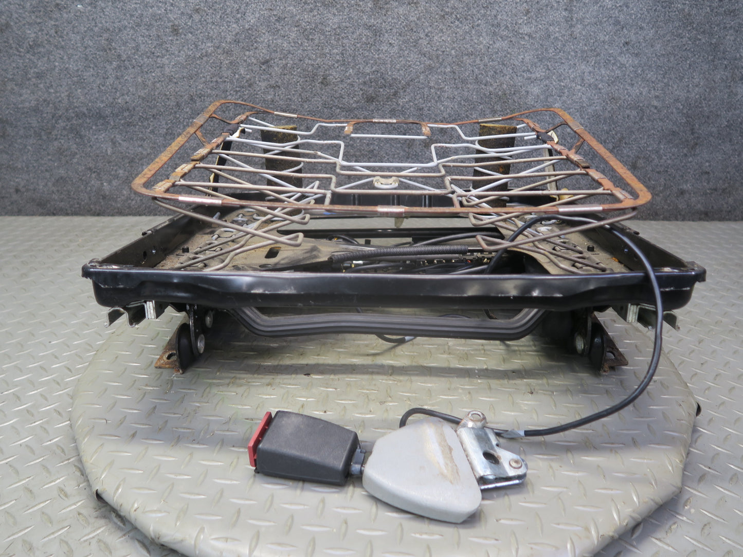 86-91 Mercedes W126 Sedan Front Left Seat Lower Frame Track Rail w Motors OEM