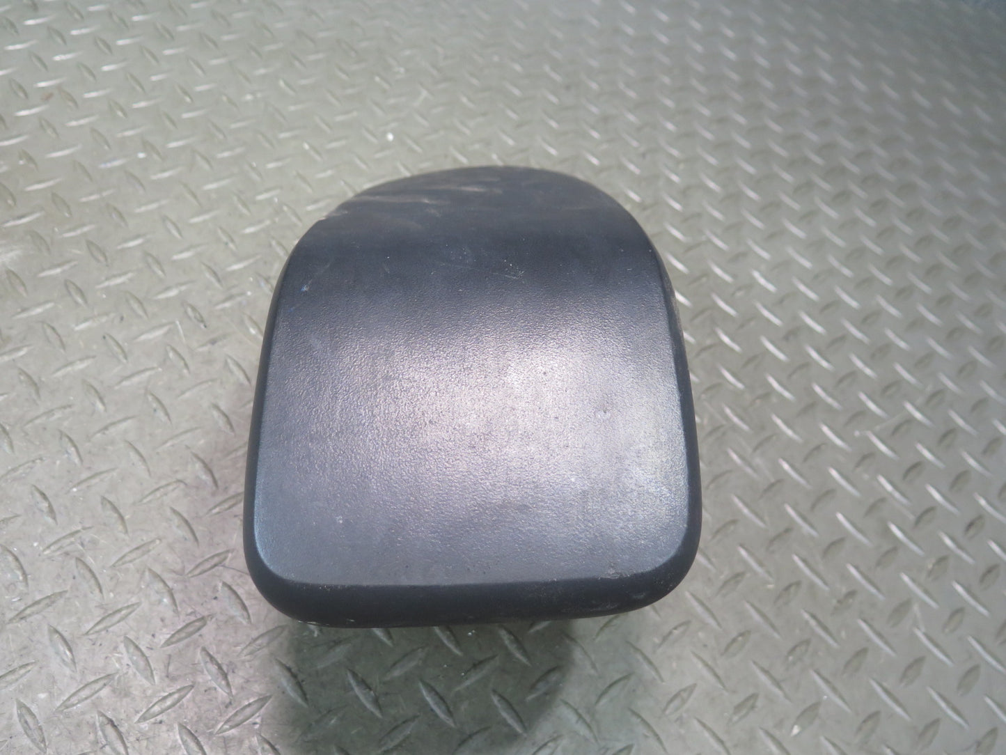 1984-1986 Porsche 928 S Rear Bumper Left & Right Side Rubber Guard Pad Set