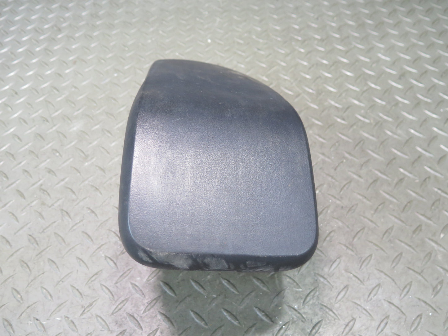 1984-1986 Porsche 928 S Rear Bumper Left & Right Side Rubber Guard Pad Set