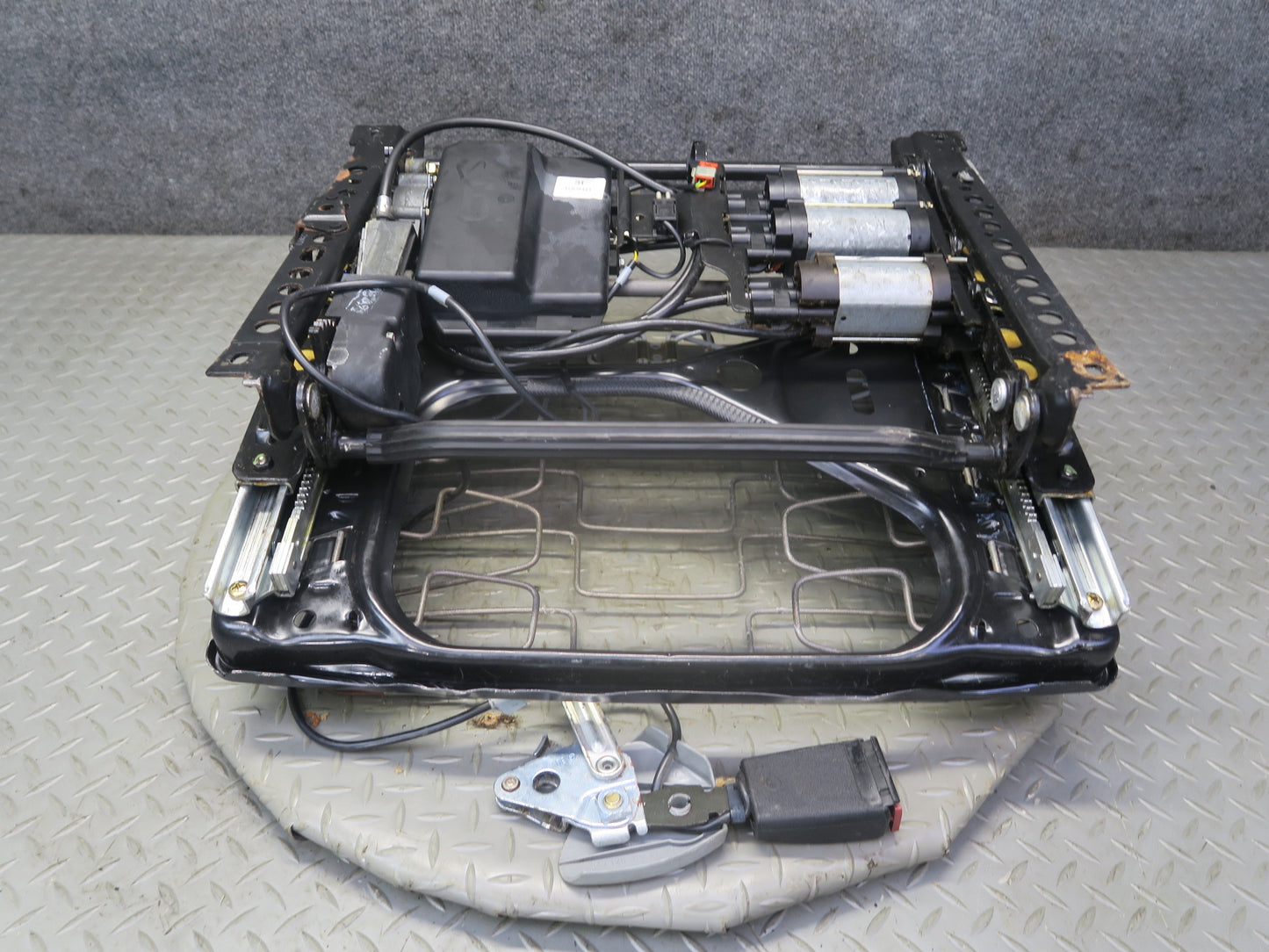 86-91 Mercedes W126 Sedan Front Left Seat Lower Frame Track Rail w Motors OEM