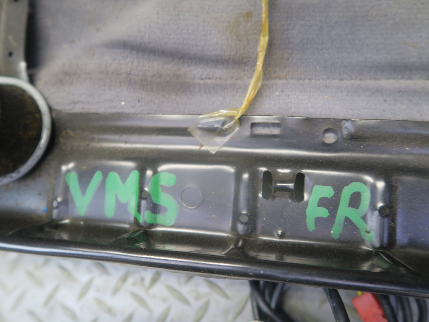 86-91 Mercedes W126 Sedan Front Right Seat Lower Frame Track Rail w Motors OEM