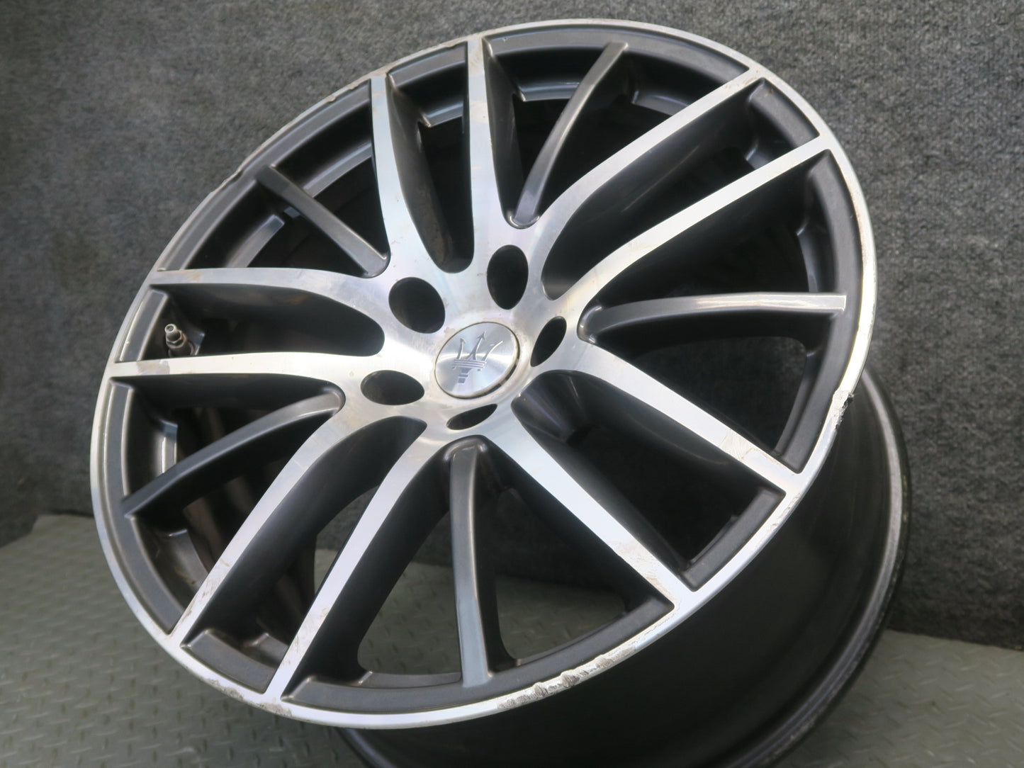 2014-2020 Maserati Ghibli M157 Rear R19" Alloy Wheel Rim 19x10J ET40 670016855