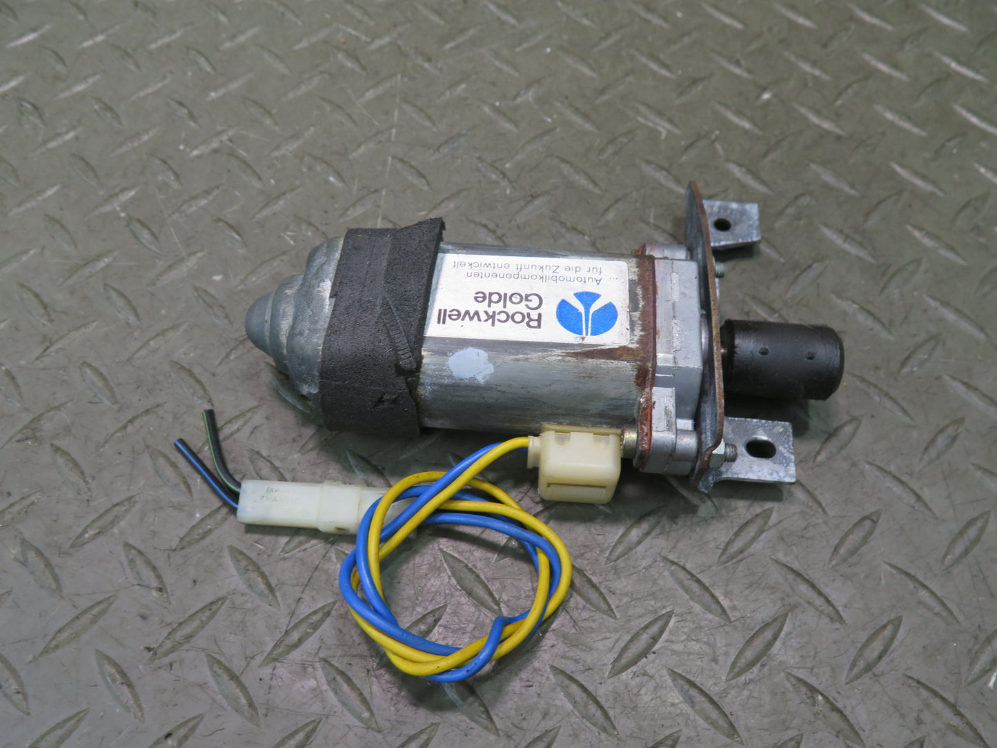 1984-1991 Porsche 928 Power Sunroof Moon Roof Window Drive Motor
