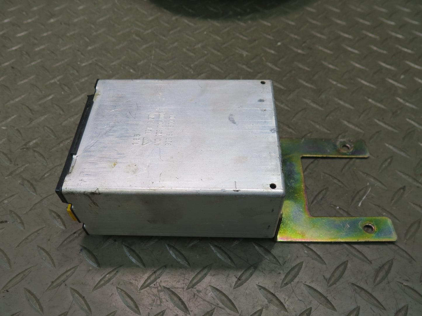 1984-1991 Porsche 928 S Central Locking Control Module Indicator Unit