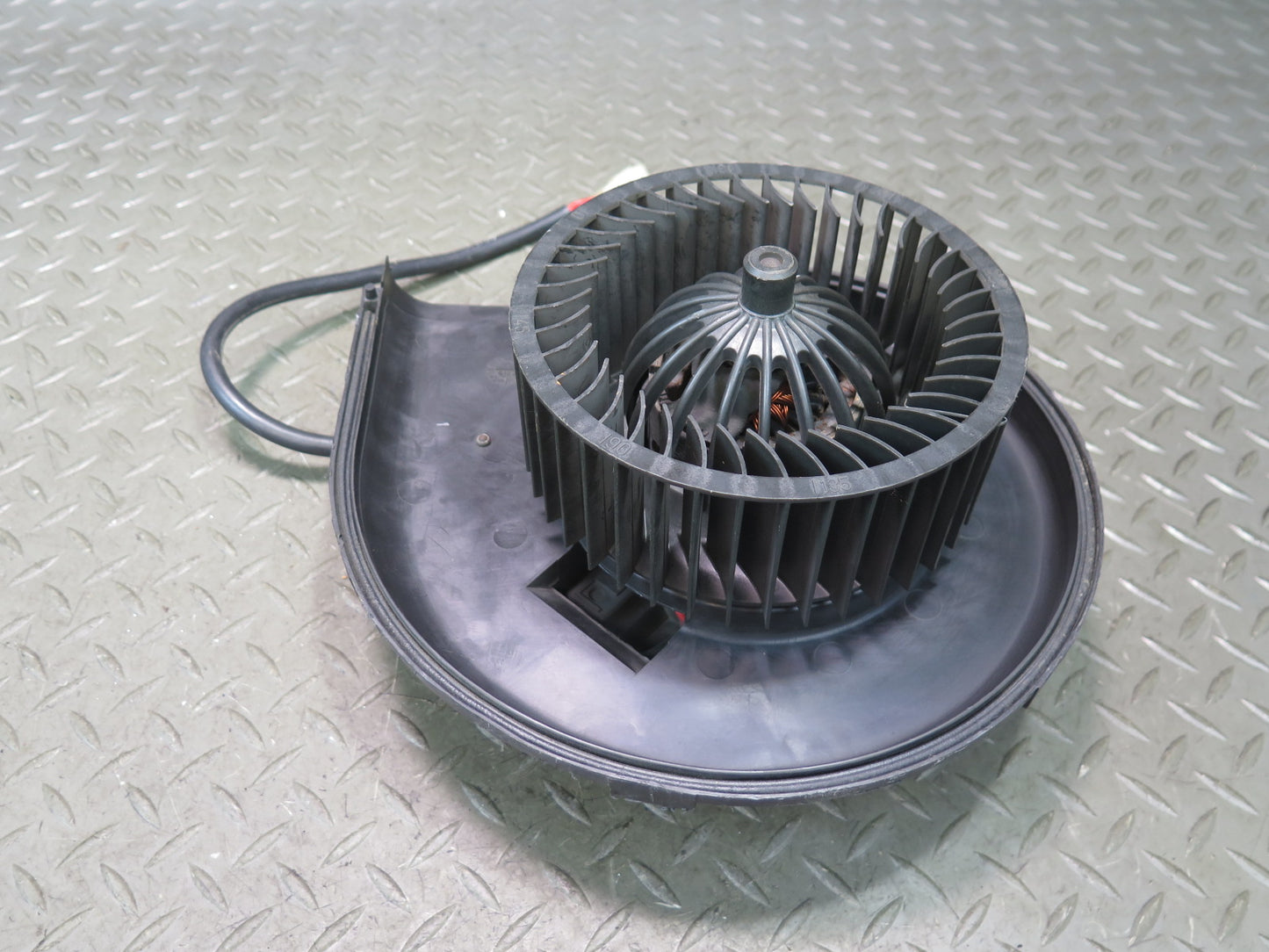 1984-1986 Porsche 928 A/C Heater Blower Motor Fan W/ Resistor