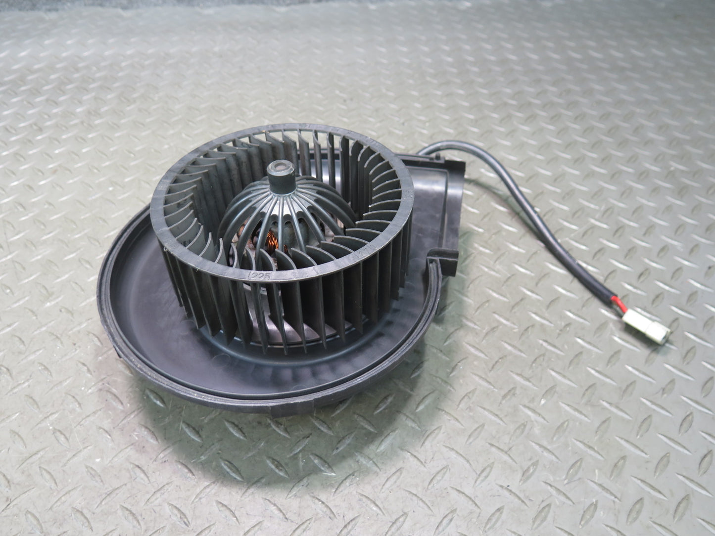 1984-1986 Porsche 928 A/C Heater Blower Motor Fan W/ Resistor