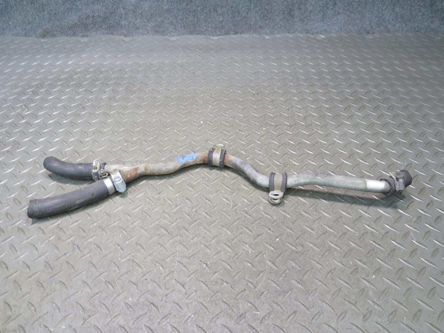 1986-1987 Porsche 928 S Engine Coolant Hose Pipe Line Tube