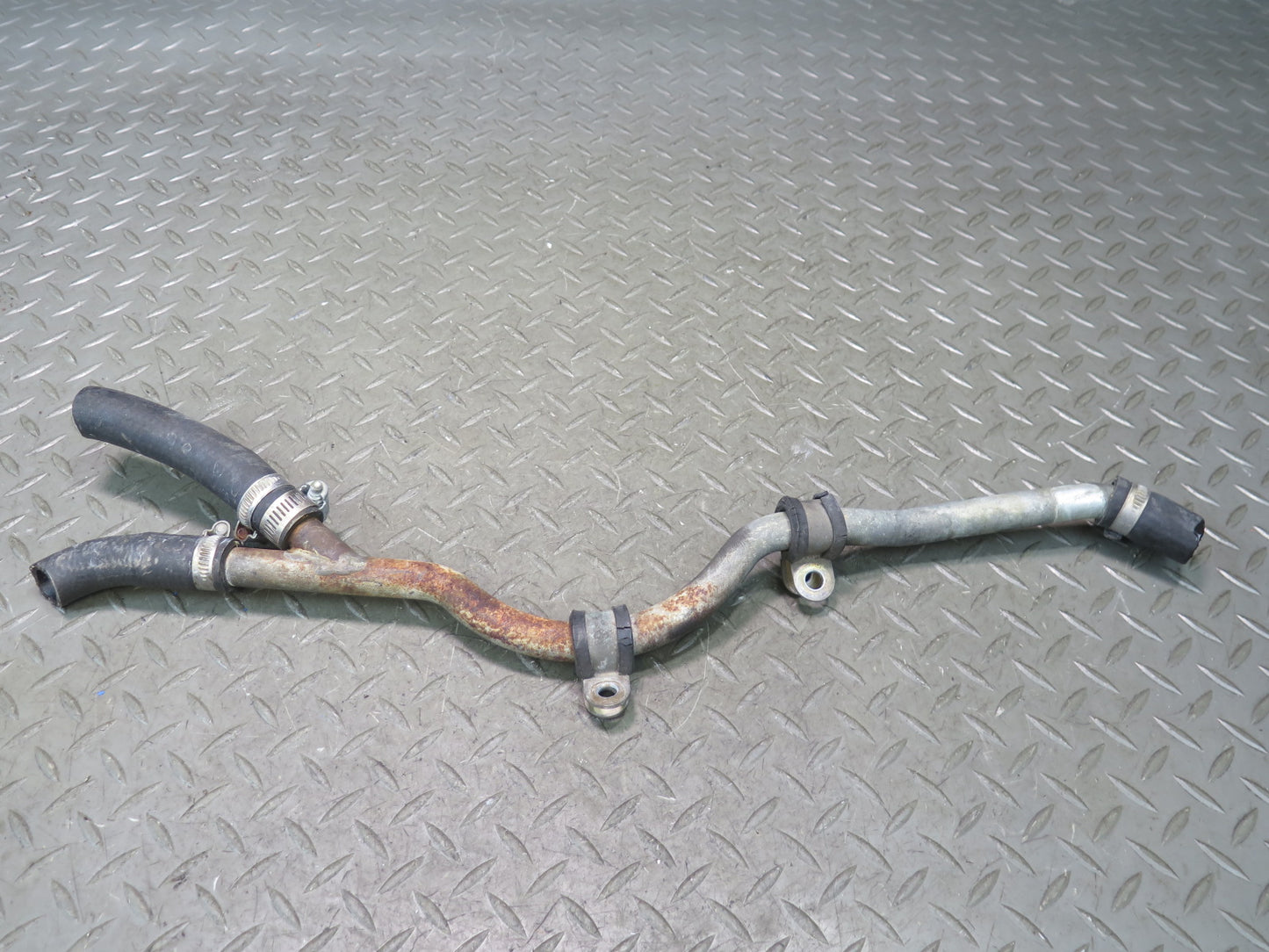 1986-1987 Porsche 928 S Engine Coolant Hose Pipe Line Tube
