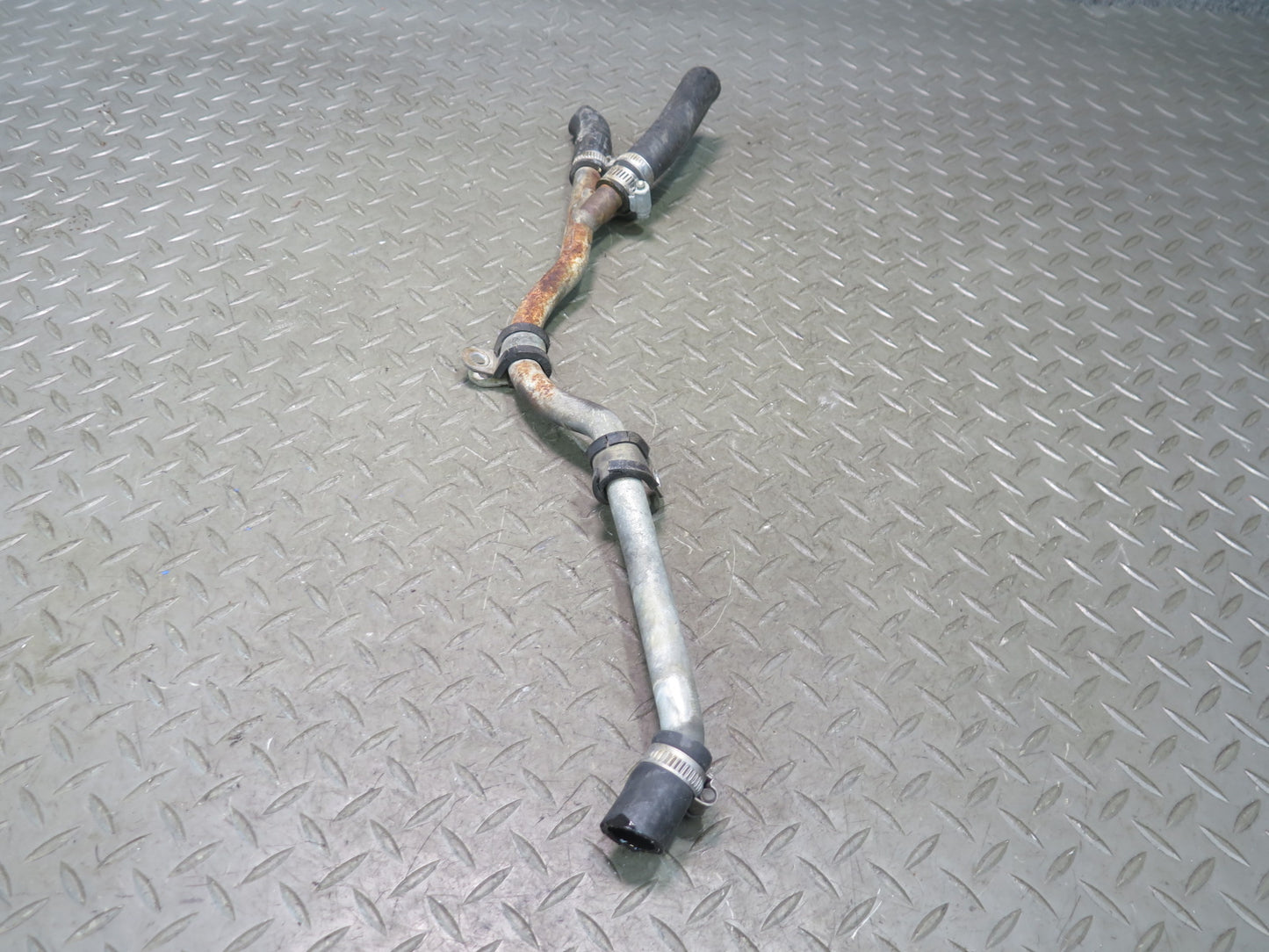 1986-1987 Porsche 928 S Engine Coolant Hose Pipe Line Tube