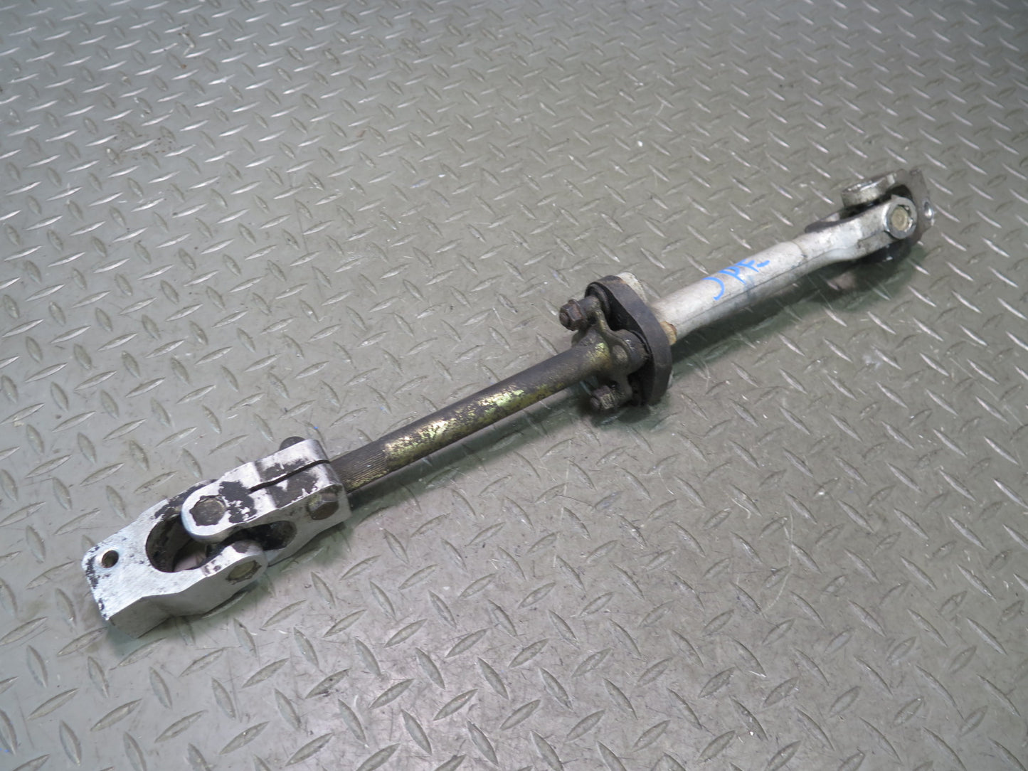 1984-1989 Porsche 928 S Steering Column Lower Linkage U Joint Shaft