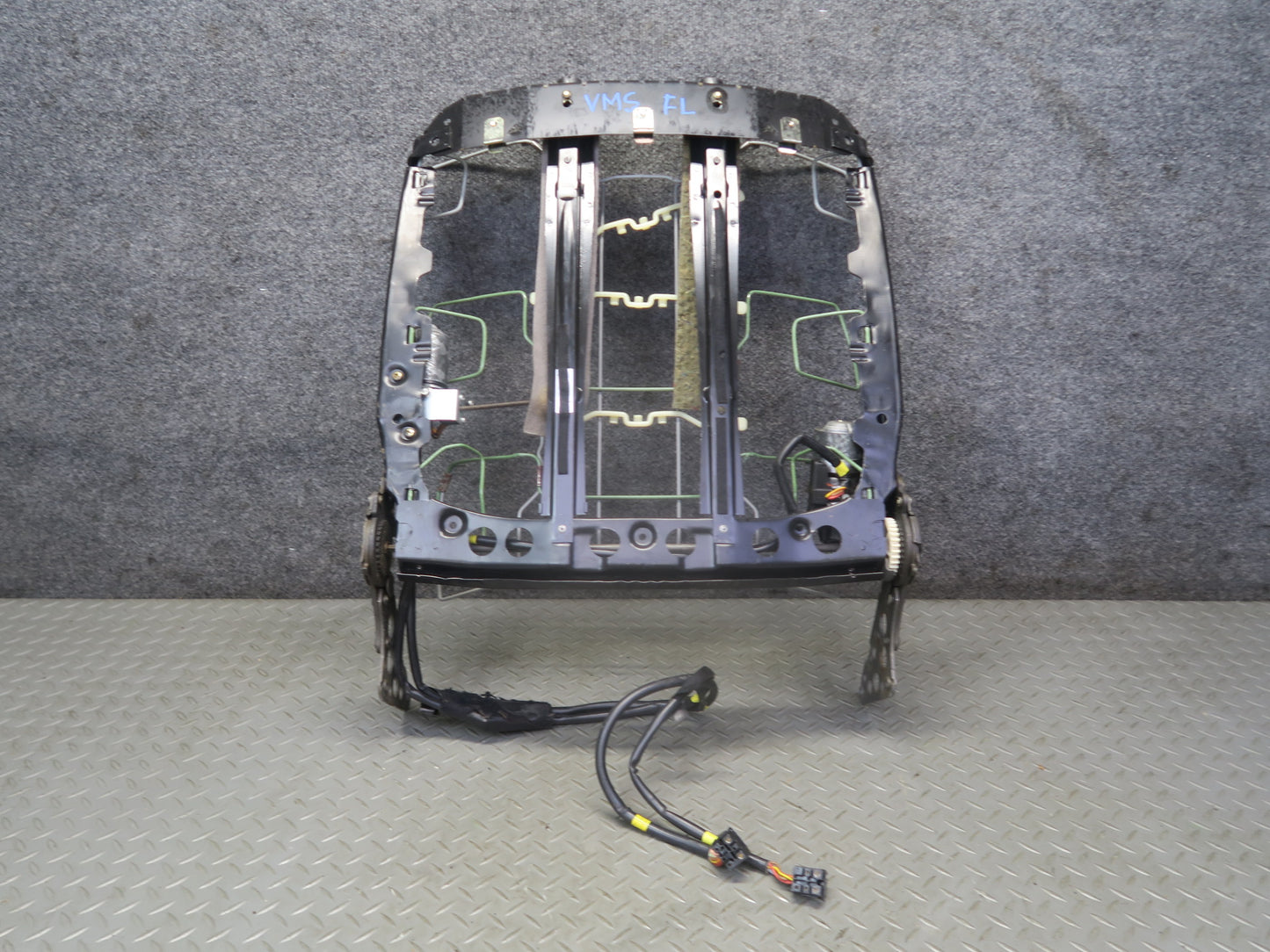 86-91 Mercedes W126 Sedan Front Left Driver Side Upper Seat Frame w Motors OEM