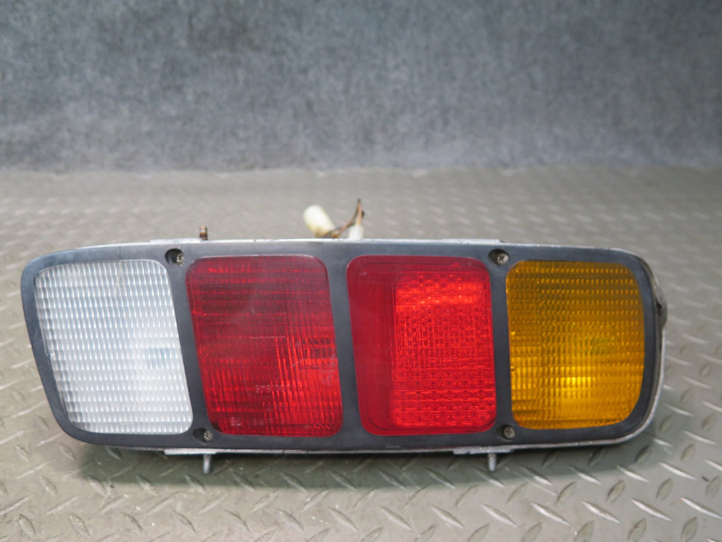 1978-1986 Porsche 928 S Rear Left & Right Side Tail Brake Light Lamp Set