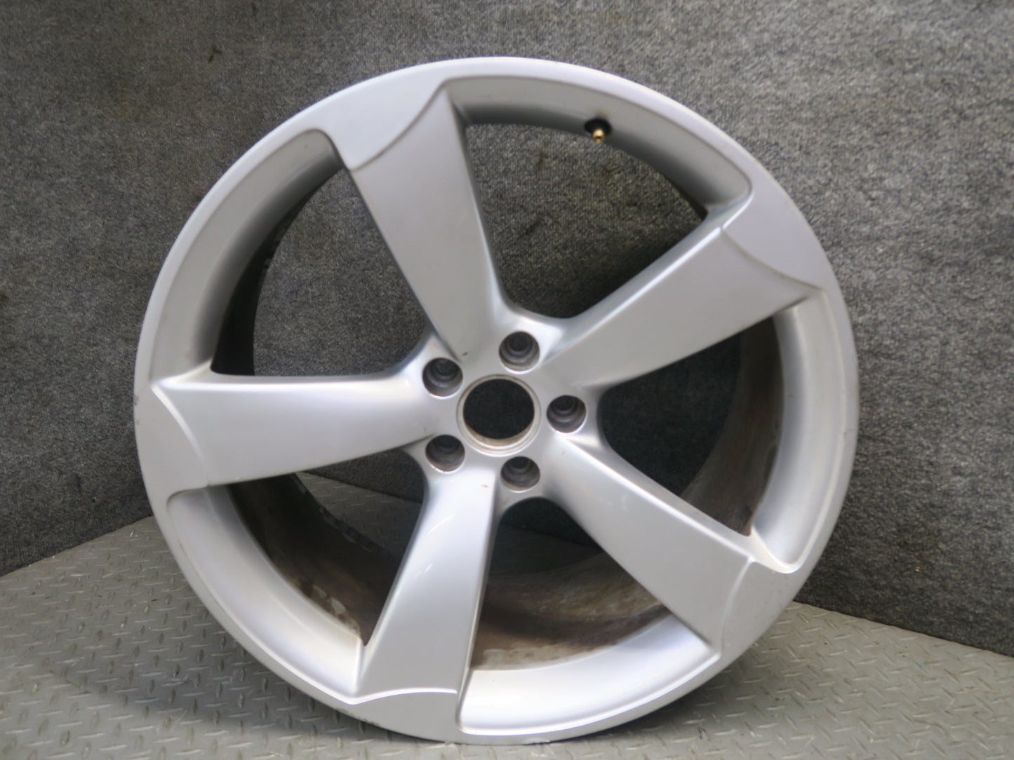 13-15 Audi RS5 8F7 R20 20" Alloy Wheel Rim 20X9J ET26 8T0601025CP OEM