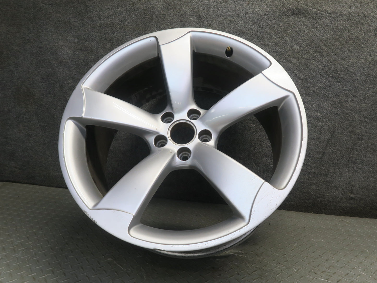 13-15 Audi RS5 8F7 R20 20" Alloy Wheel Rim 20X9J ET26 8T0601025CP OEM