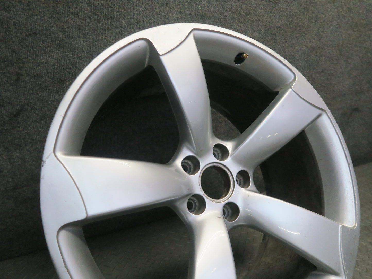 13-15 Audi RS5 8F7 R20 20" Alloy Wheel Rim 20X9J ET26 8T0601025CP OEM