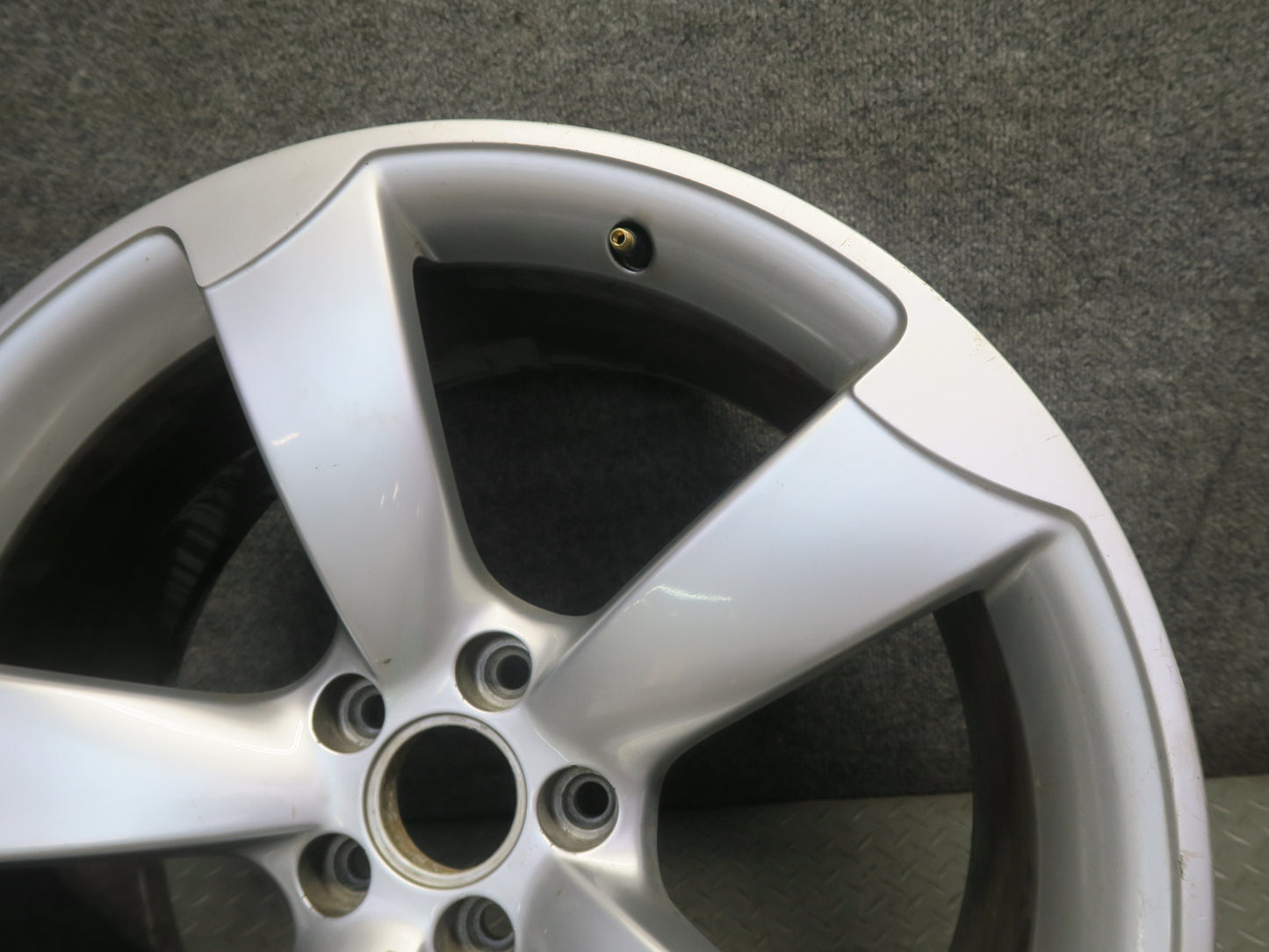 13-15 Audi RS5 8F7 R20 20" Alloy Wheel Rim 20X9J ET26 8T0601025CP OEM