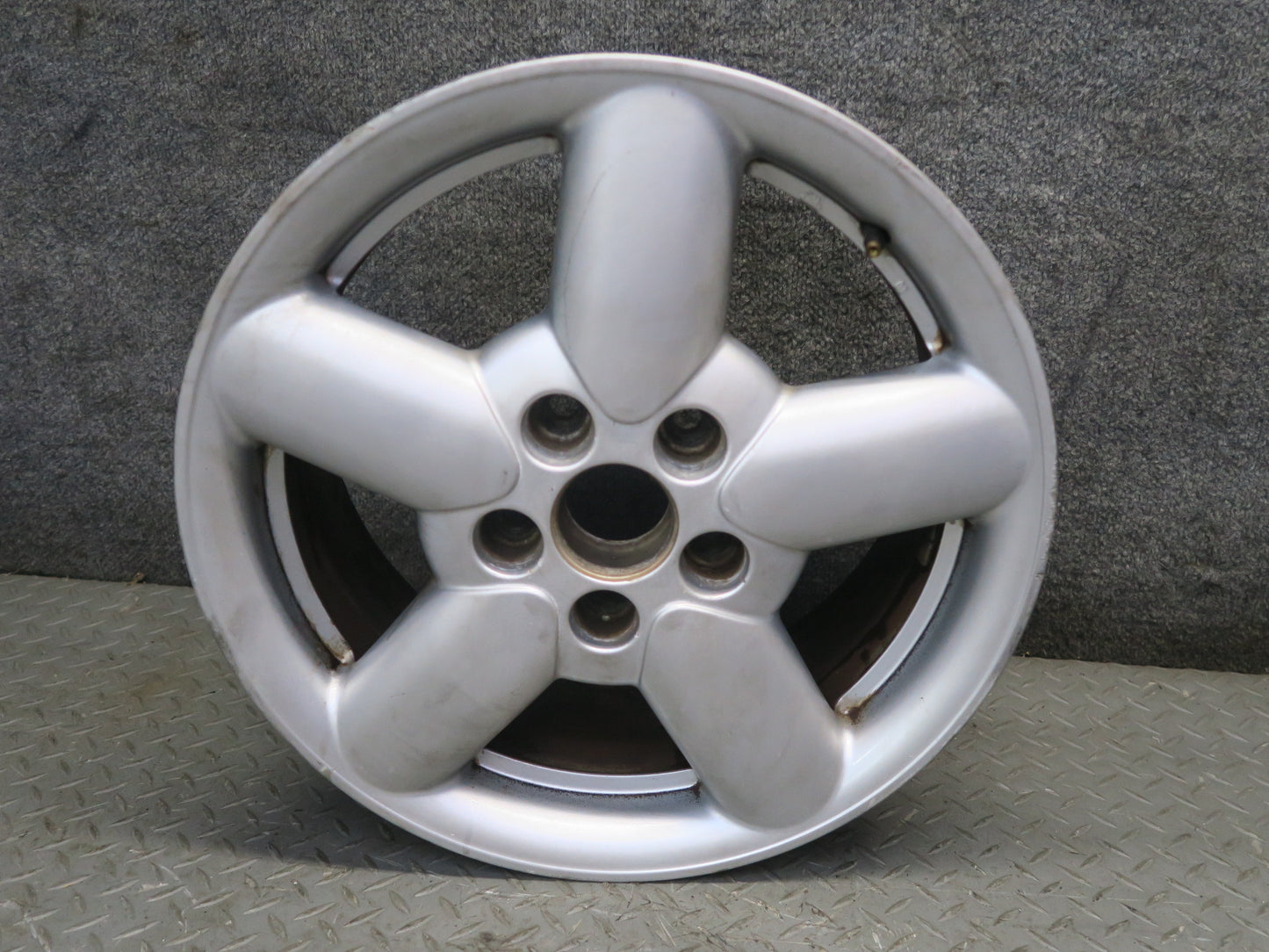 01-03 VW Eurovan T4 Factory R16" Alloy Wheel Rim 16x7J ET49 OEM