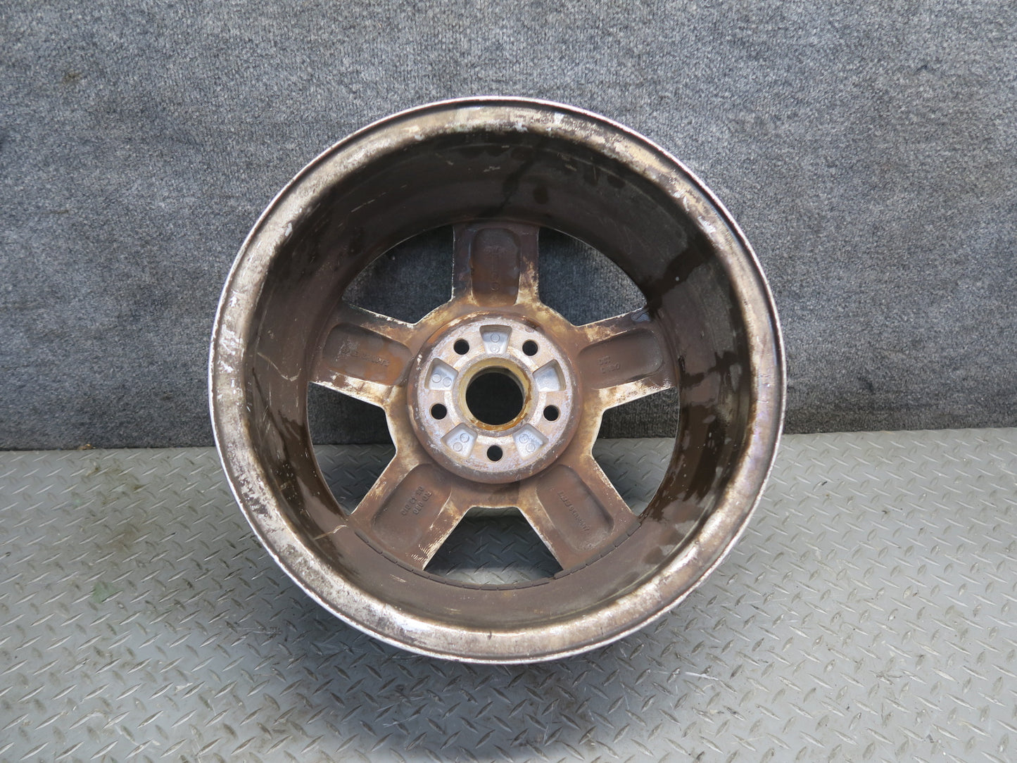 01-03 VW Eurovan T4 Factory R16" Alloy Wheel Rim 16x7J ET49 OEM