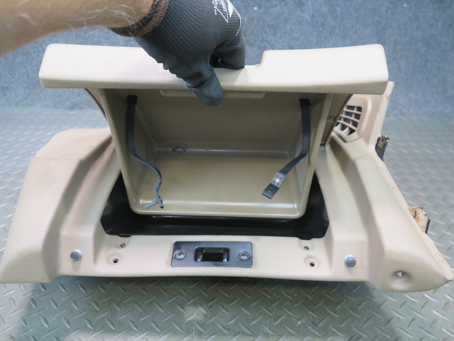 96-02 BMW E36/7 Z3 Dash Glove Box Compartment Storage 8399612 OEM