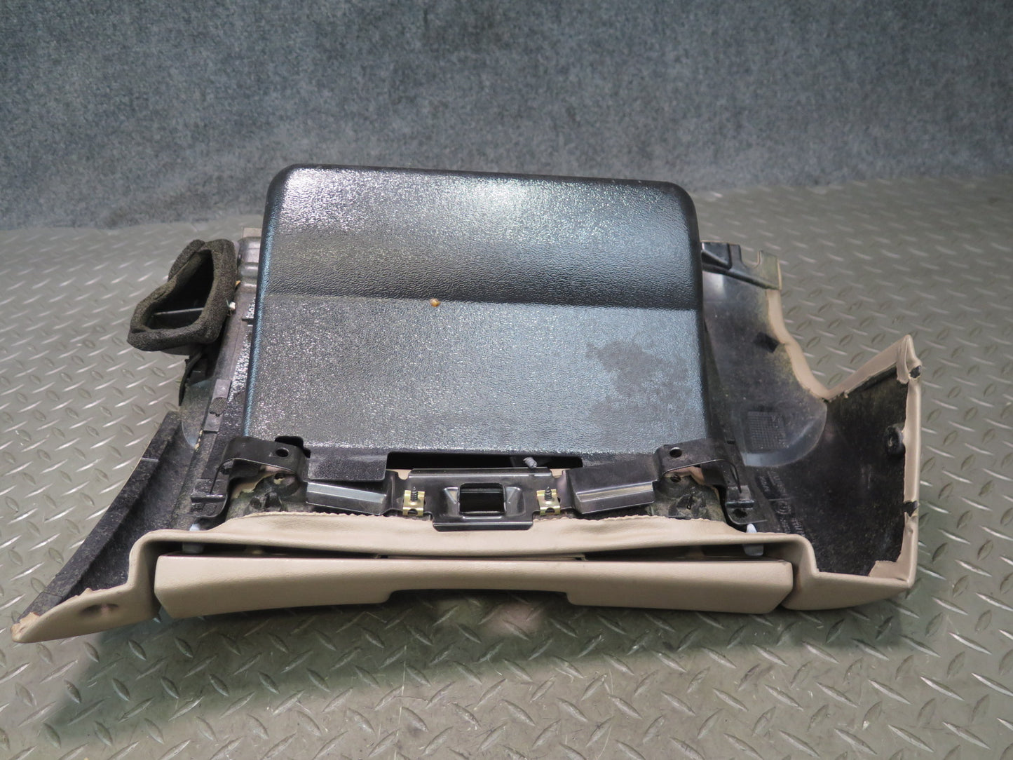 96-02 BMW E36/7 Z3 Dash Glove Box Compartment Storage 8399612 OEM