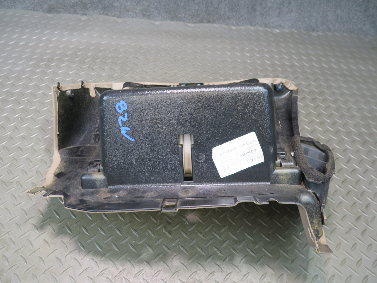 96-02 BMW E36/7 Z3 Dash Glove Box Compartment Storage 8399612 OEM