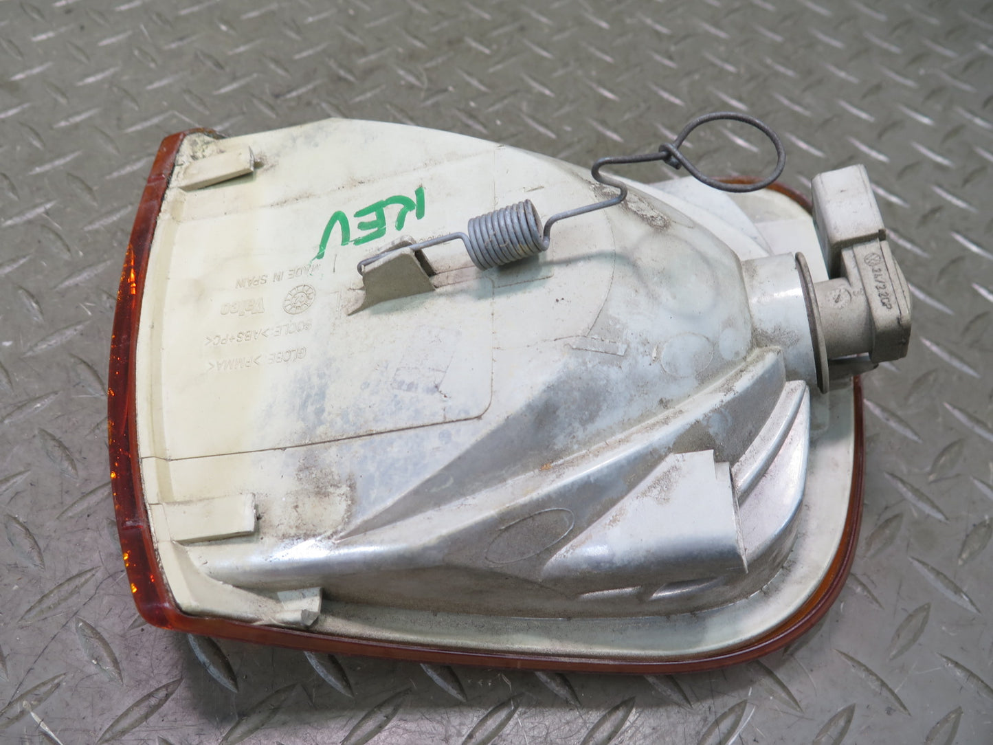 99-03 VW Eurovan T4 Set of 2 Front Left & Right Turn Signal Light Lamp OEM