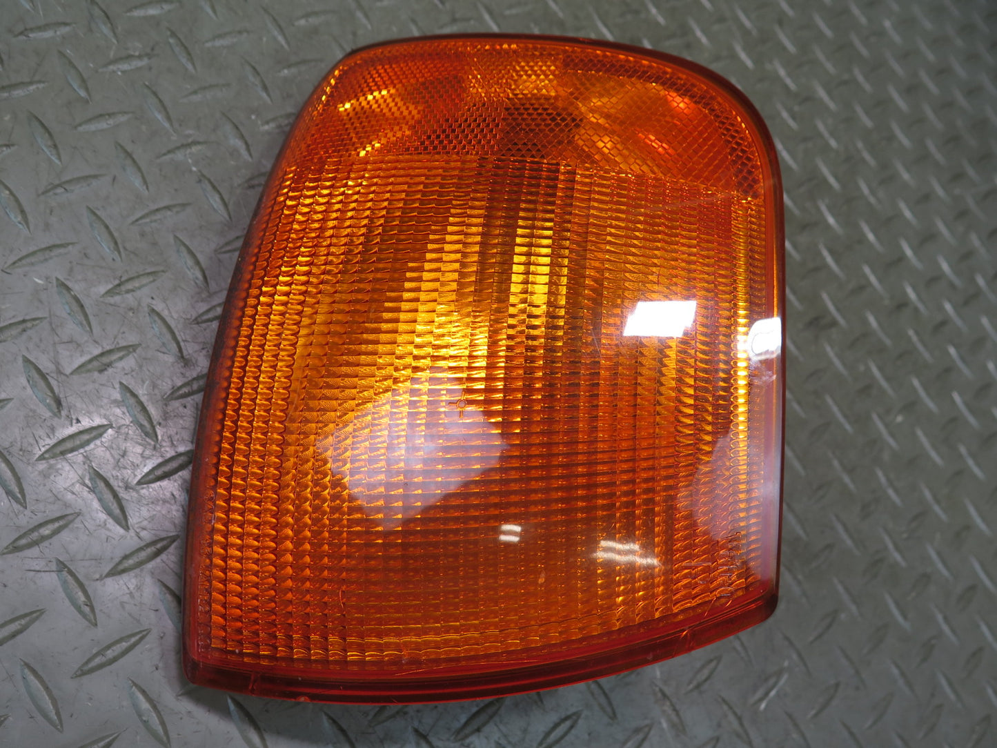 99-03 VW Eurovan T4 Set of 2 Front Left & Right Turn Signal Light Lamp OEM