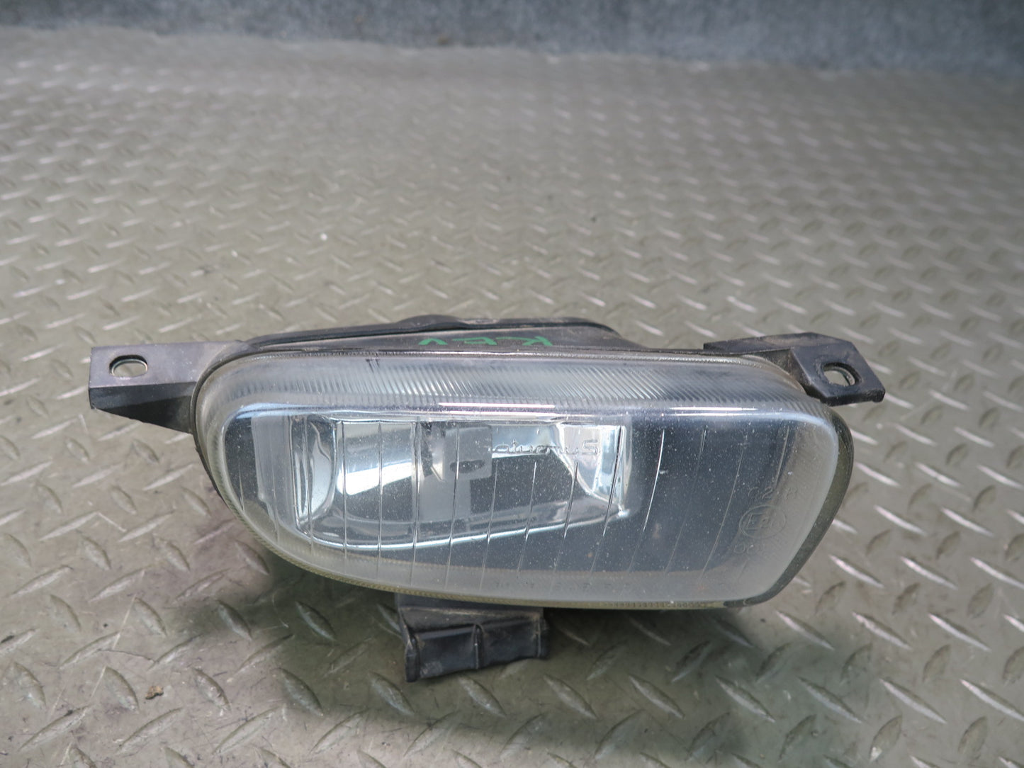 99-03 VW Eurovan T4 Set of 2 Front Left & Right Fog Light Lamp OEM
