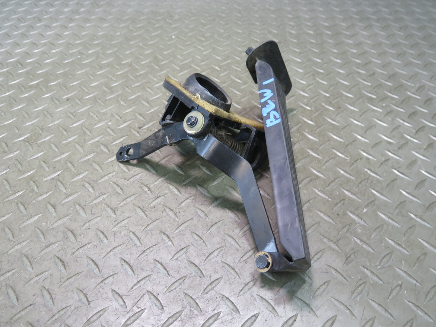96-02 BMW E36/7 Z3 Gas Acceleration Pedal w Lever Bracket OEM