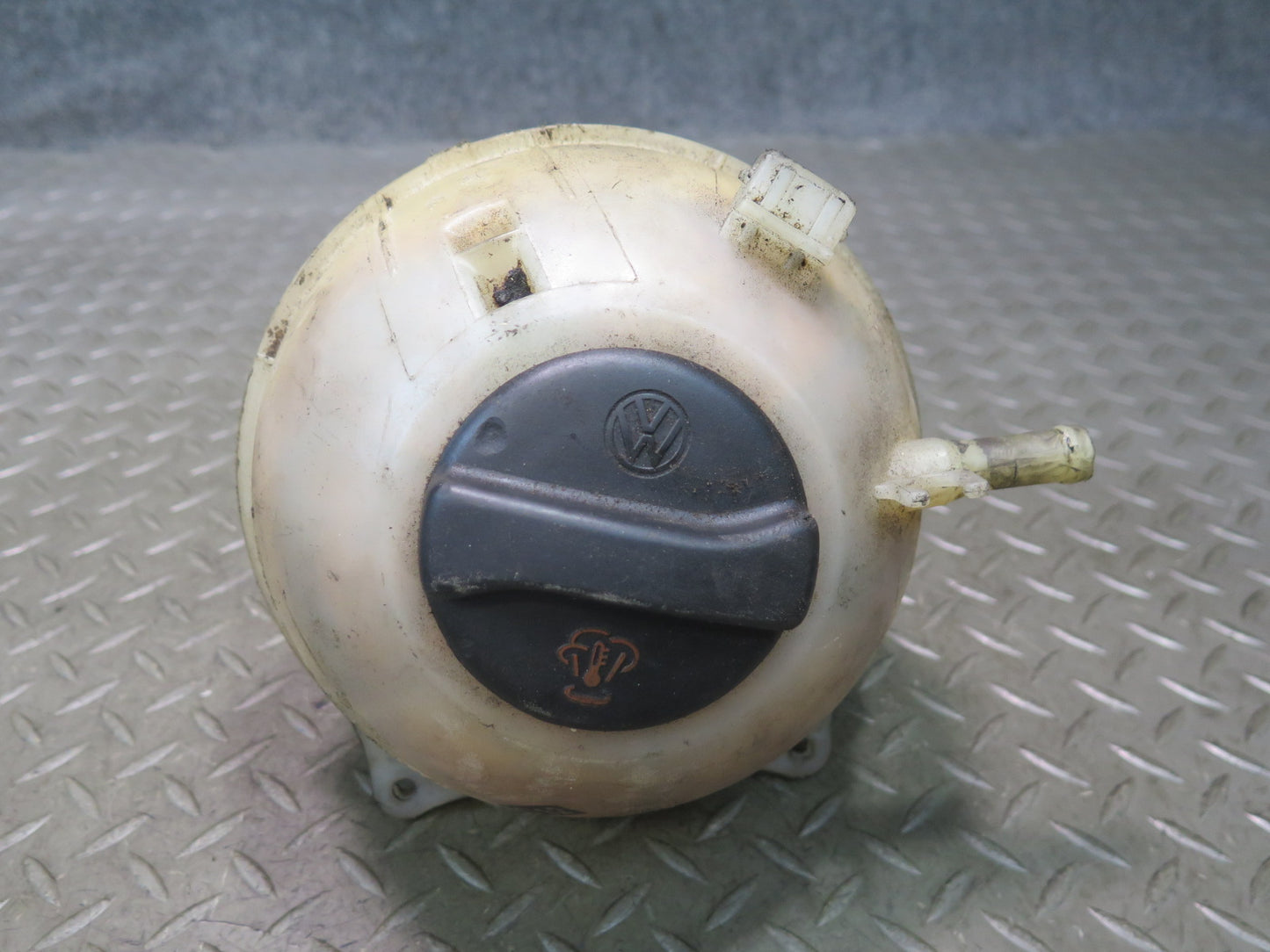 01-03 VW Eurovan T4 2.8L Engine Coolant Expansion Overflow Reservoir Tank OEM