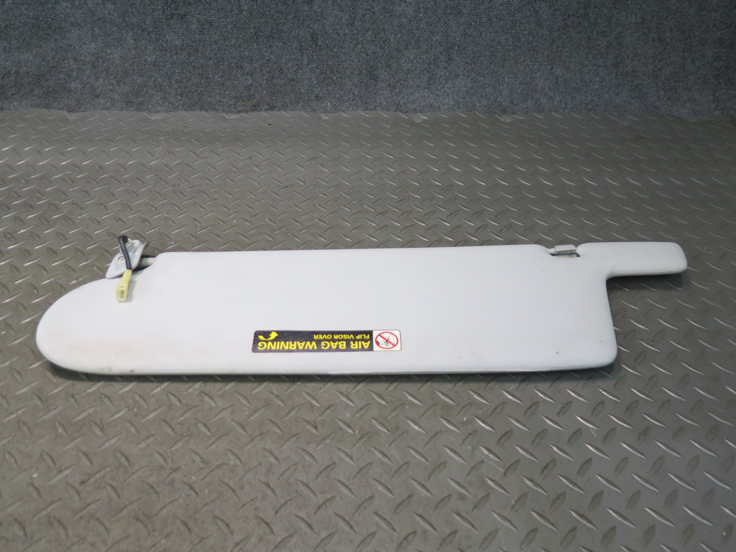 99-03 VW Eurovan T4 Set of 2 Front Left & Right Sun Visor Gray OEM