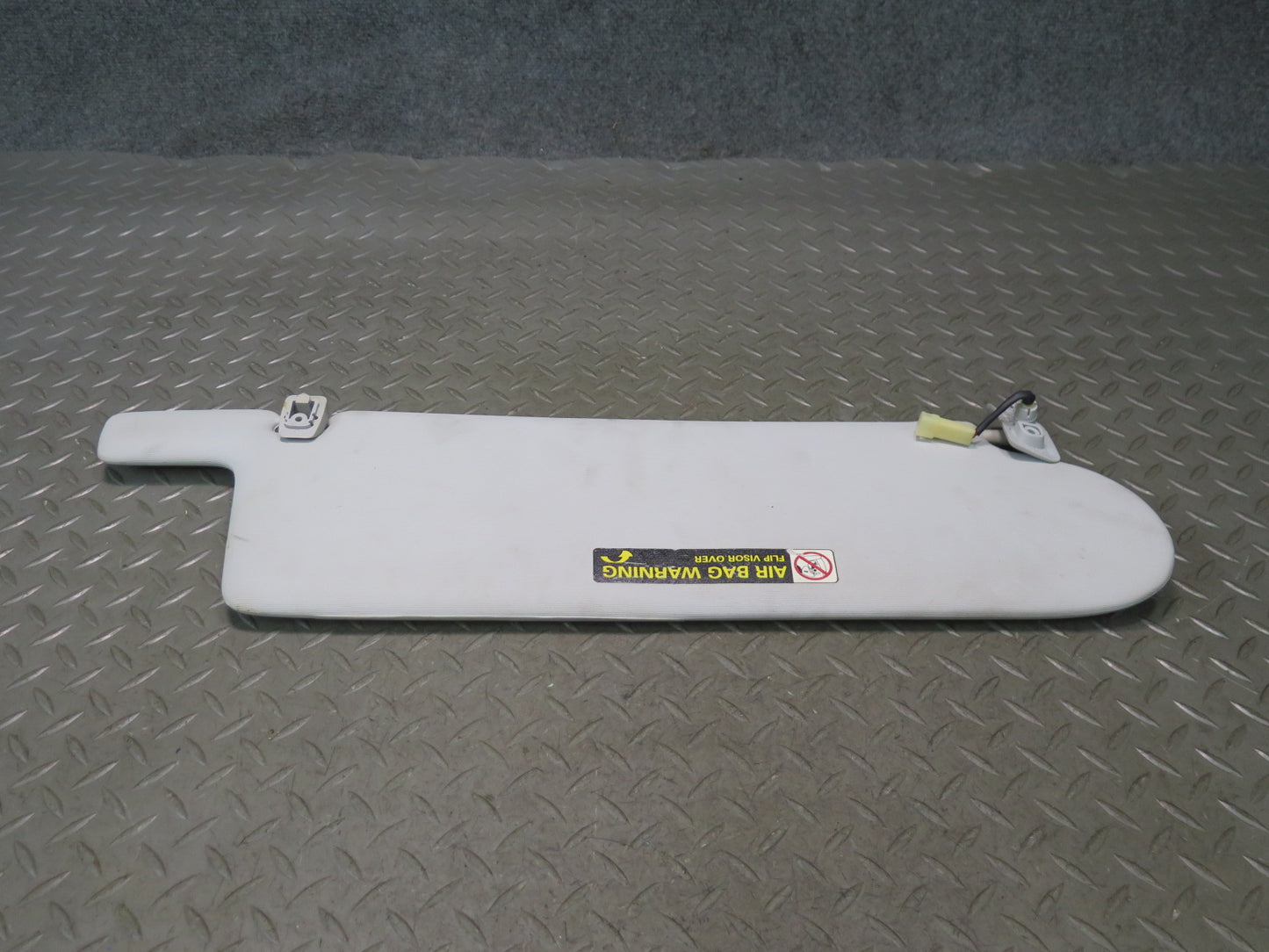 99-03 VW Eurovan T4 Set of 2 Front Left & Right Sun Visor Gray OEM
