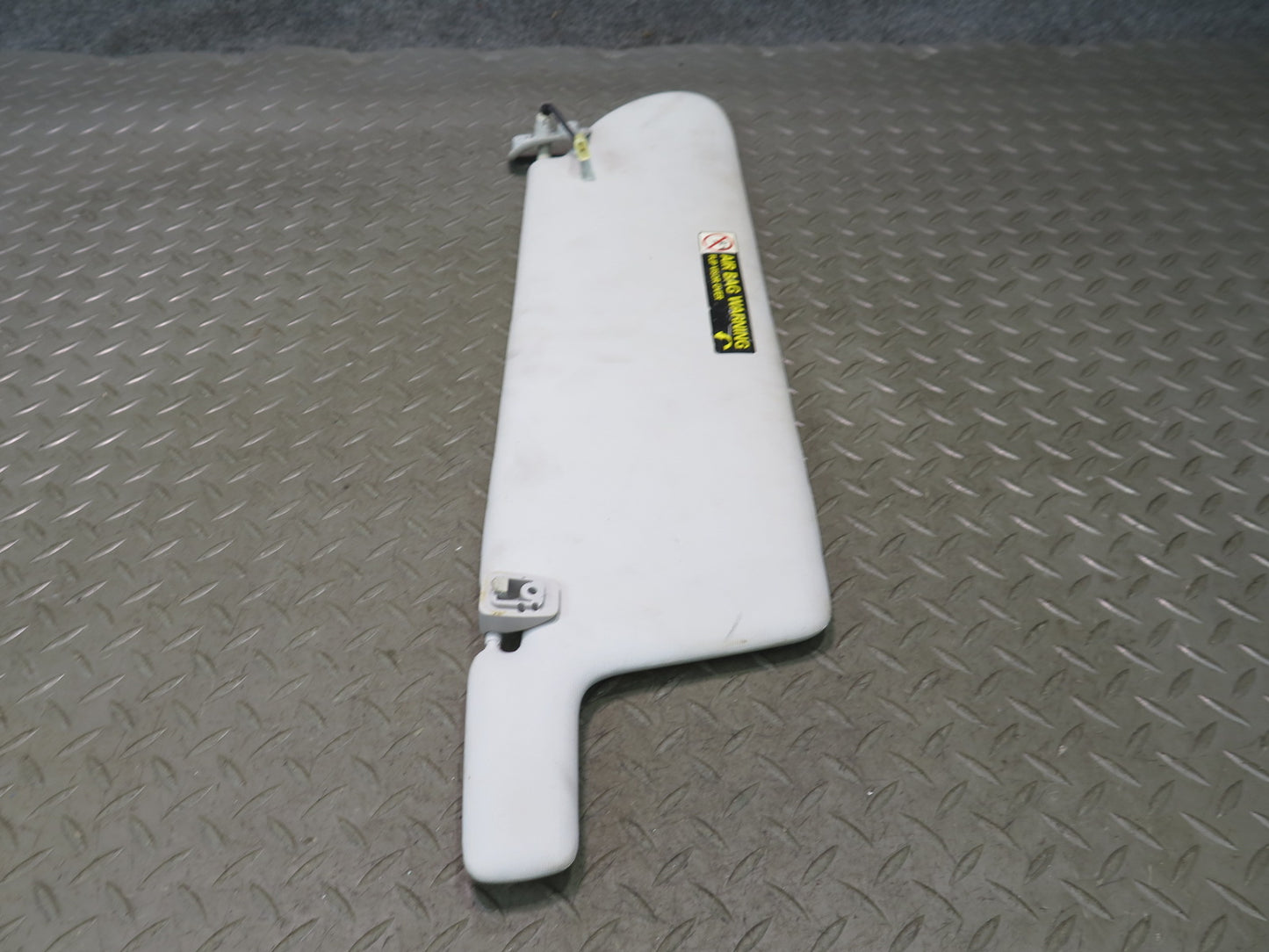 99-03 VW Eurovan T4 Set of 2 Front Left & Right Sun Visor Gray OEM
