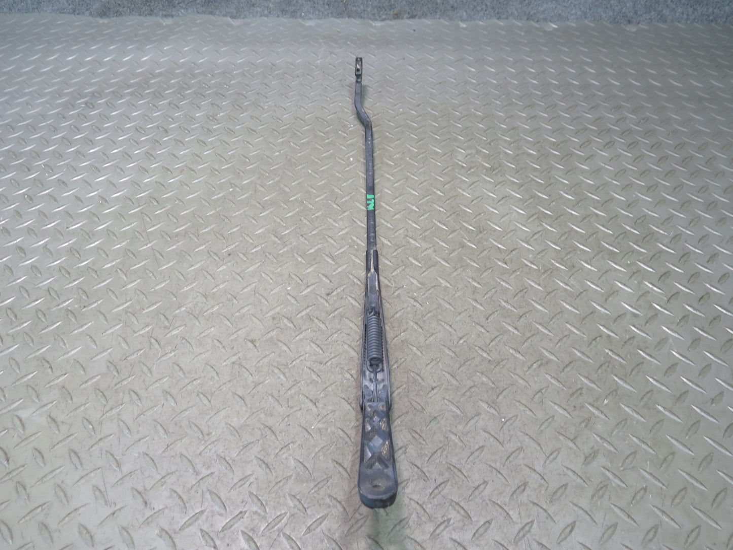 99-03 VW Eurovan T4 Set of 2 Front Windshield Left & Right Wiper Arm OEM
