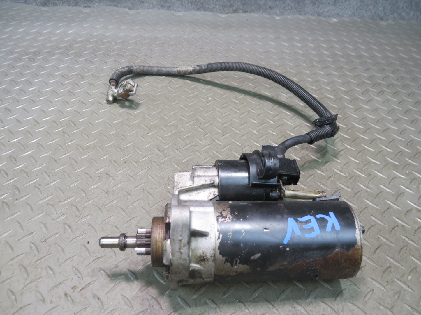 99-03 VW Eurovan T4 2.8L Engine Starter Motor w Cable OEM
