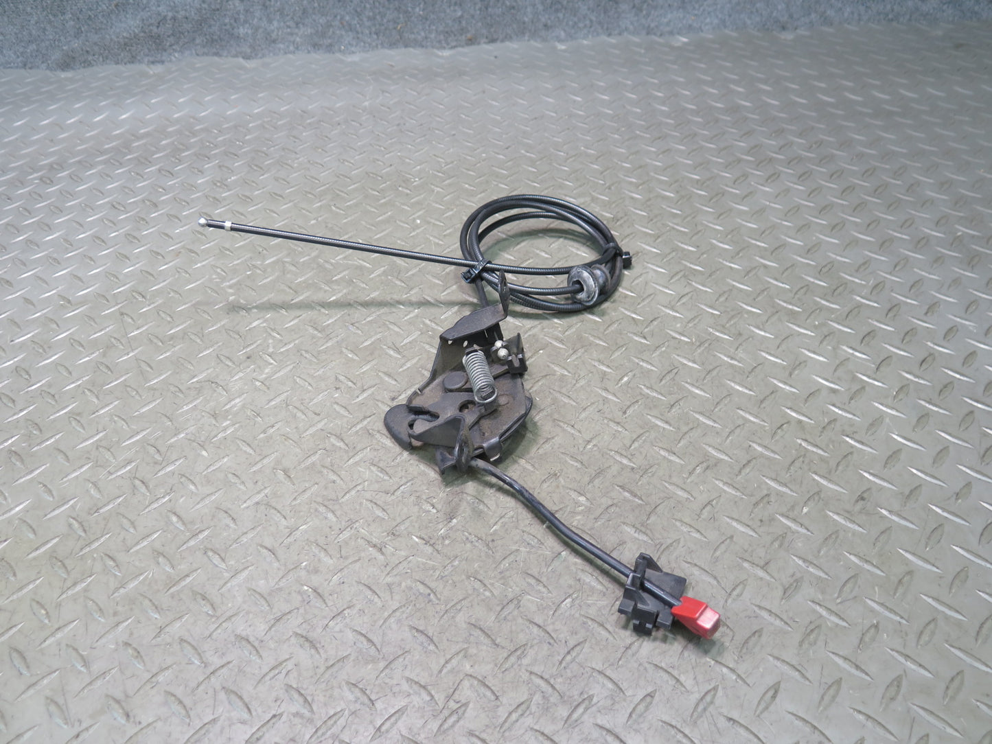 99-03 Volkswagen VW Eurovan T4 Front Hood Lock Latch w Cable OEM