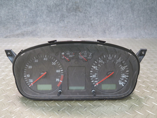 02-03 VW Eurovan T4 Instrument Cluster Gauge Speedometer 7D0920902T OEM