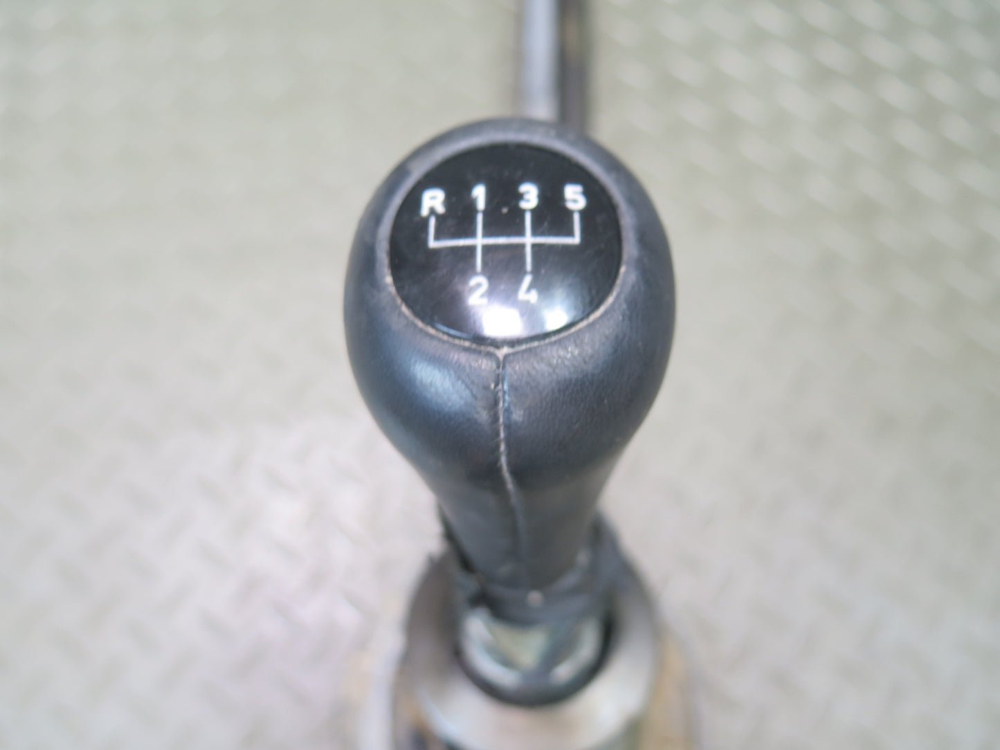 96-99 BMW E36/7 Z3 1.9L M44 M/T Manual Transmission Shifter Knob Assembly OEM