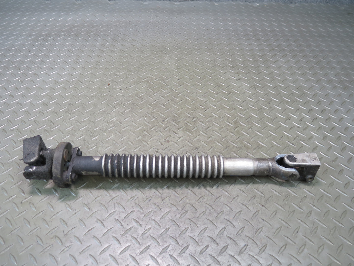 96-02 BMW E36/7 Z3 Steering Column Lower U Joint Linkage Shaft OEM