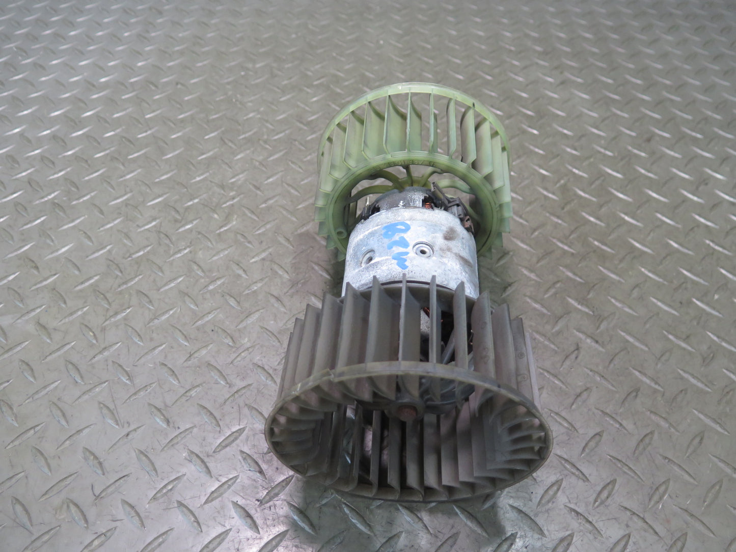 96-99 BMW E36/7 Z3 AC Heater Blower Motor Fan OEM