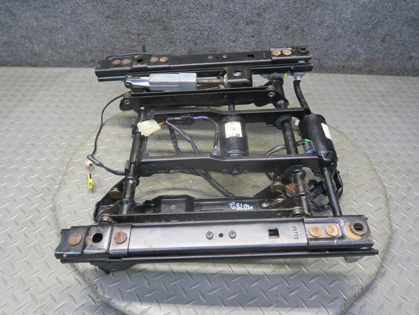 98-02 BMW E36/7 Z3 Front Left Seat Lower Frame Track Rail w Motors OEM