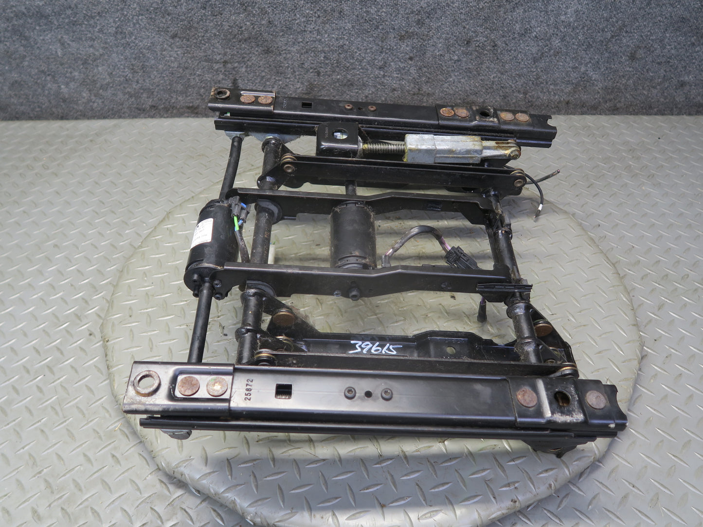 98-02 BMW E36/7 Z3 Front Right Seat Lower Frame Track Rail w Motors OEM