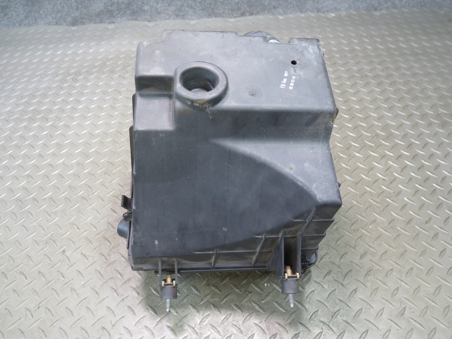 96-99 BMW E36/7 Z3 1.9L M44 Air Intake Cleaner Filter Box w Resonator OEM