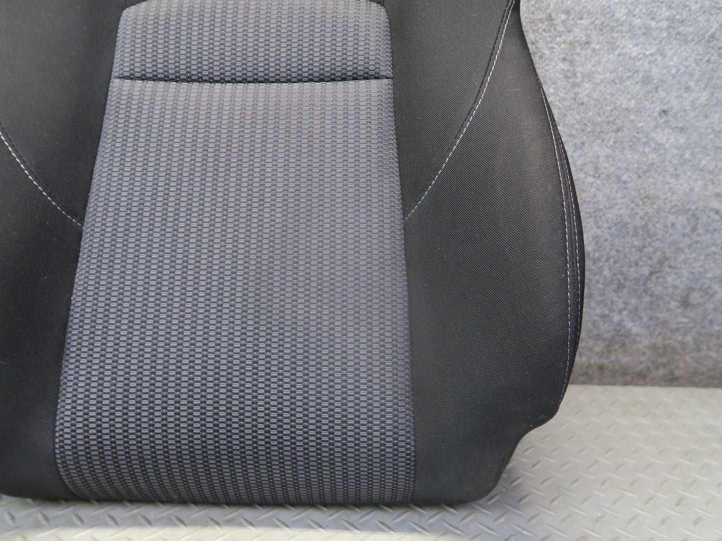 11-20 Nissan Z34 370Z Coupe Front Right Seat Upper Cloth Cushion Black 31K OEM