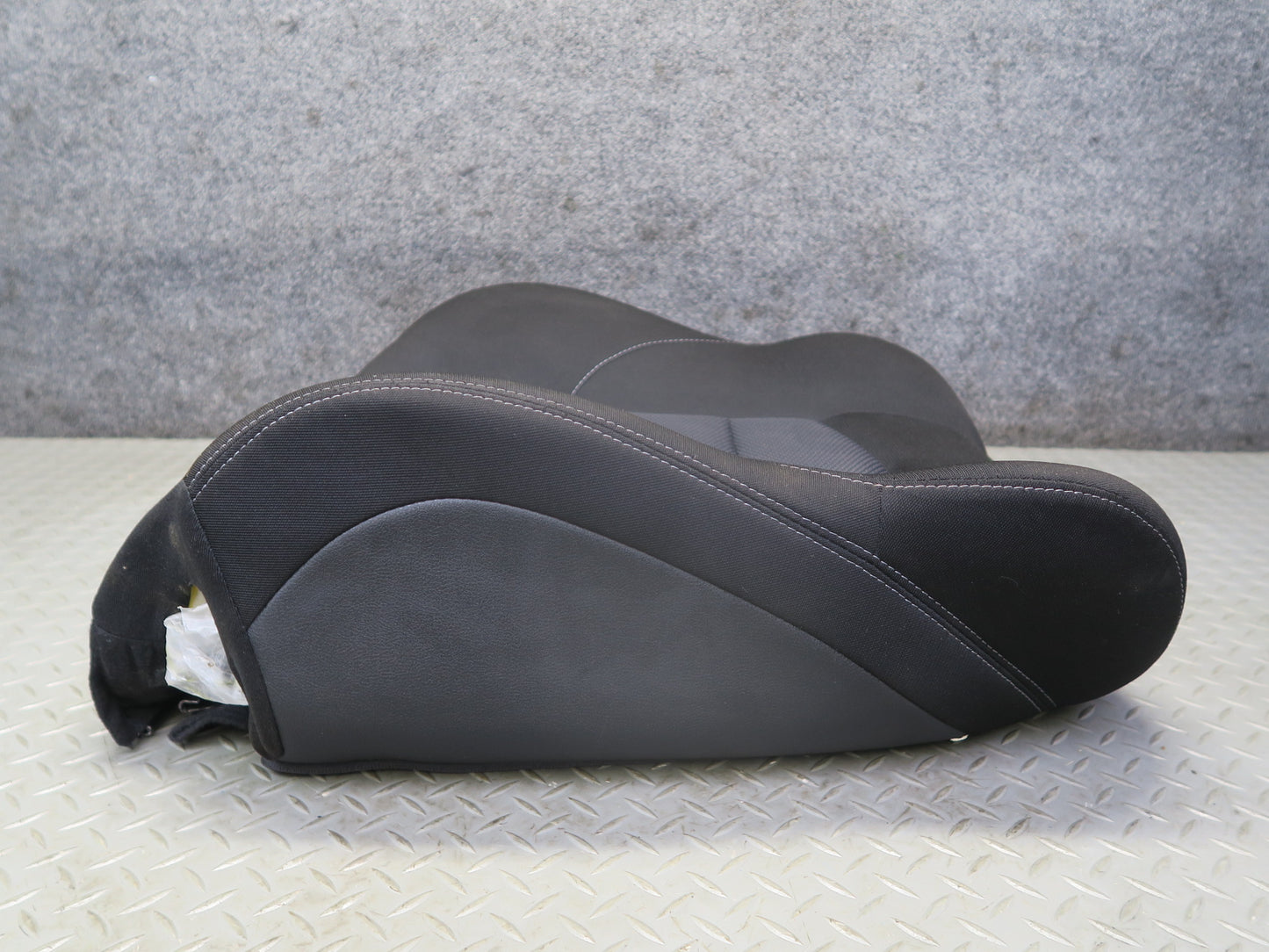 11-20 Nissan Z34 370Z Coupe Front Right Seat Upper Cloth Cushion Black 31K OEM