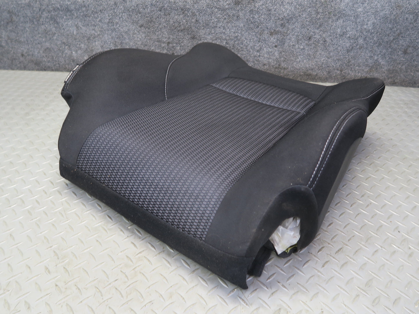 11-20 Nissan Z34 370Z Coupe Front Right Seat Upper Cloth Cushion Black 31K OEM