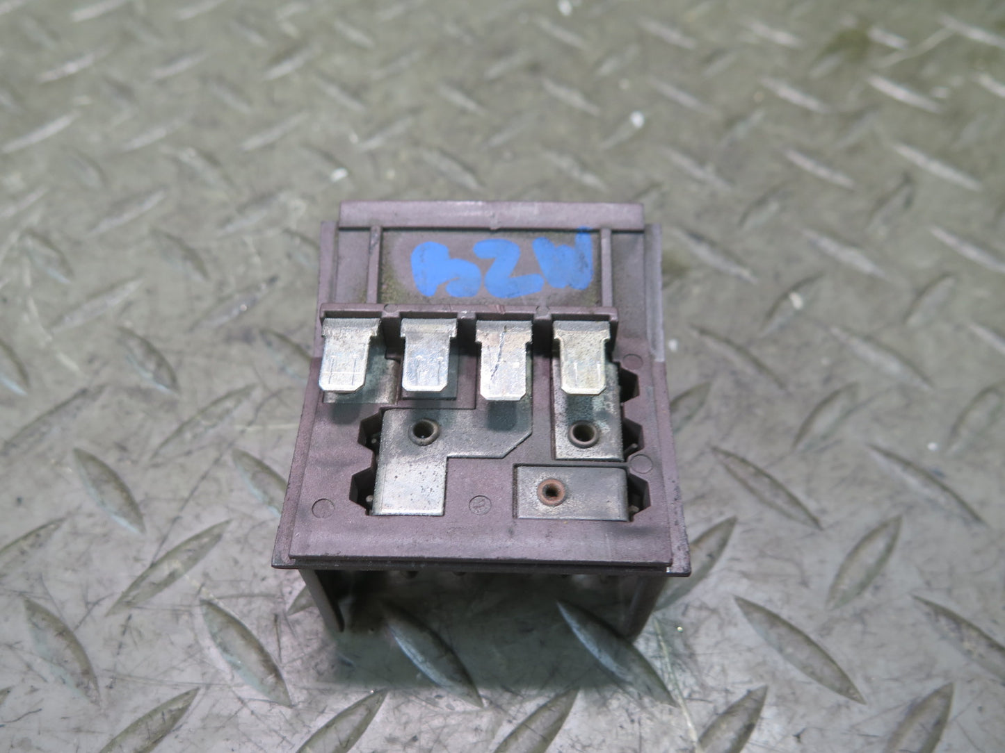 96-02 BMW E36/7 Z3 A/C Heater Blower Motor Fan Resistor OEM
