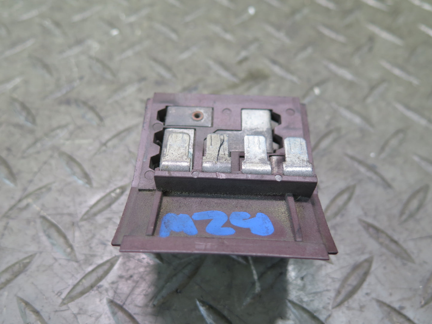 96-02 BMW E36/7 Z3 A/C Heater Blower Motor Fan Resistor OEM